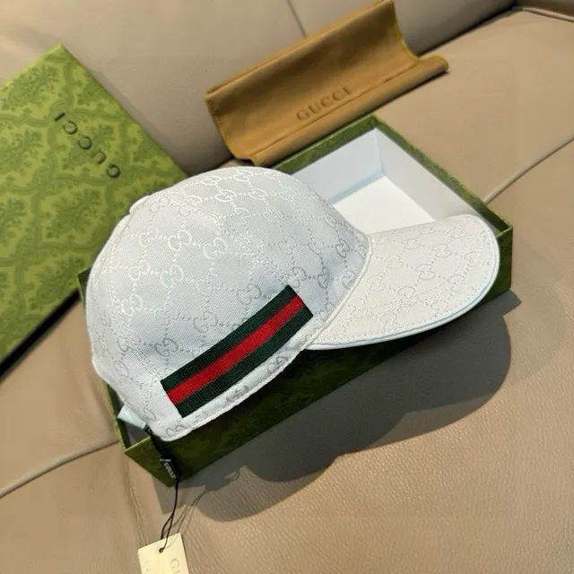 Gucci GG Monogram Web Stripe बेसबॉल कैप 8