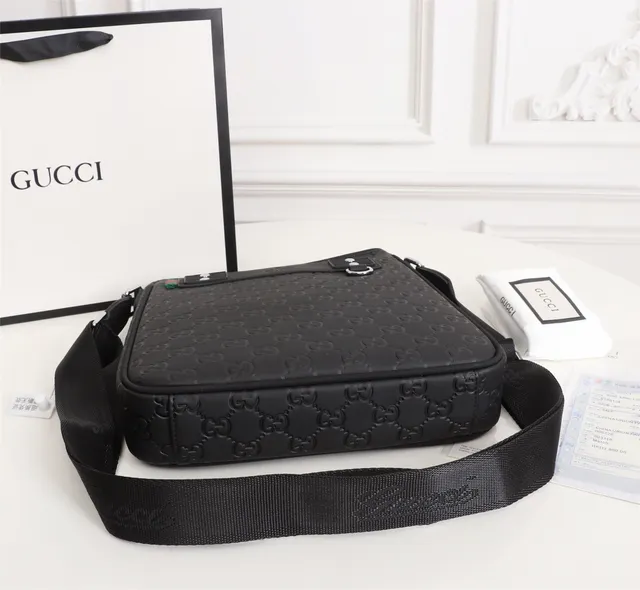 Gucci GG Supreme Messenger কালো সবুজ মোনোগ্রাম এমবসড ক্যানভাস মেসেঞ্জার ব্যাগ 3