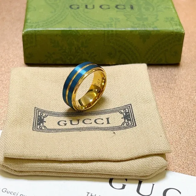 Anillo Gucci Banda Ancha Rayas Dobles Esmaltadas Azul Dorado 4