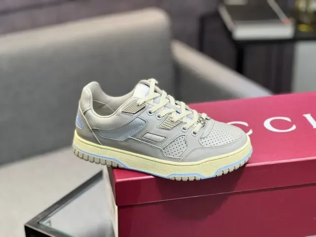 Gucci 灰色米色 镂空脚趾 分层叠加 运动鞋 2
