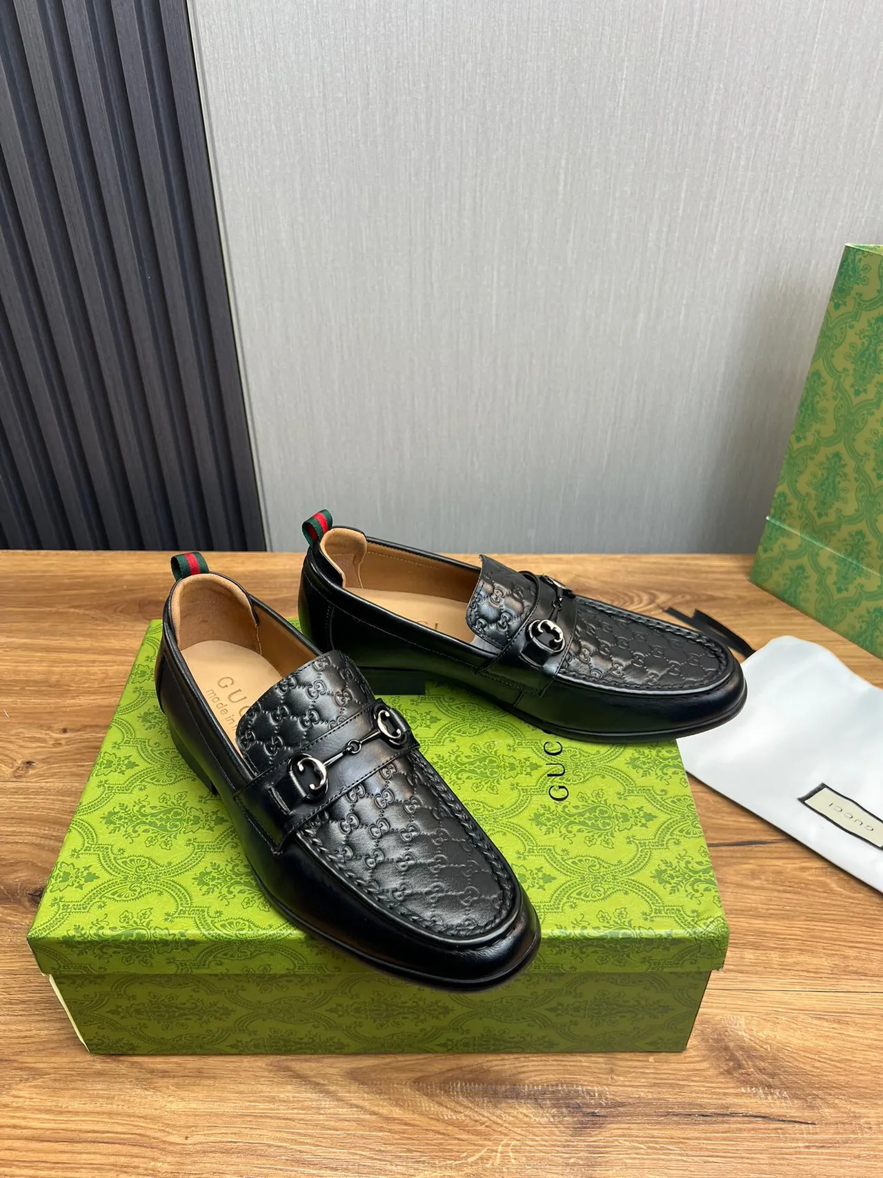 Gucci Horsebit 1955 Mocassin Noir Monogram en Cuir 3