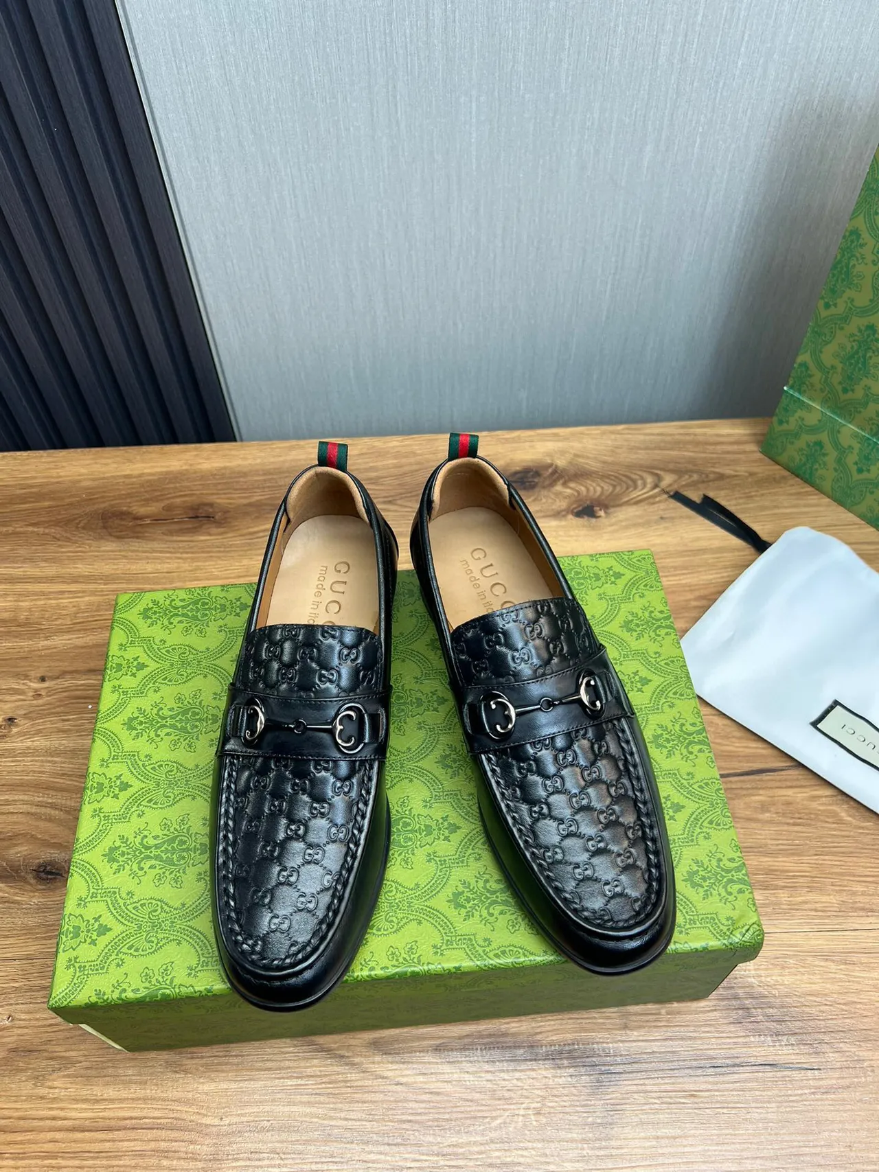 Gucci Horsebit 1955 Mocassin Noir Monogram en Cuir 4