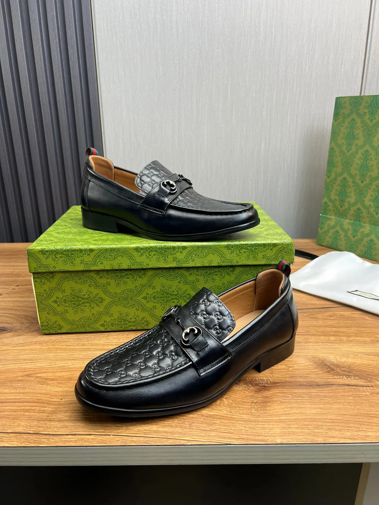 Gucci Horsebit 1955 Mocassin Noir Monogram en Cuir 5