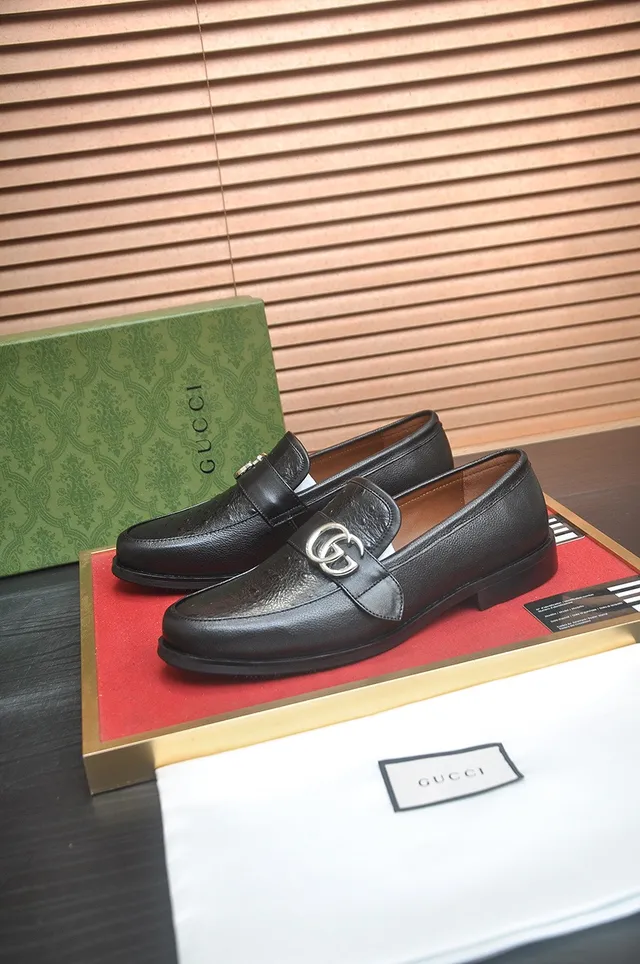 Gucci Horsebit 1955 Black Ostrich-Embossed Leather Loafers 3