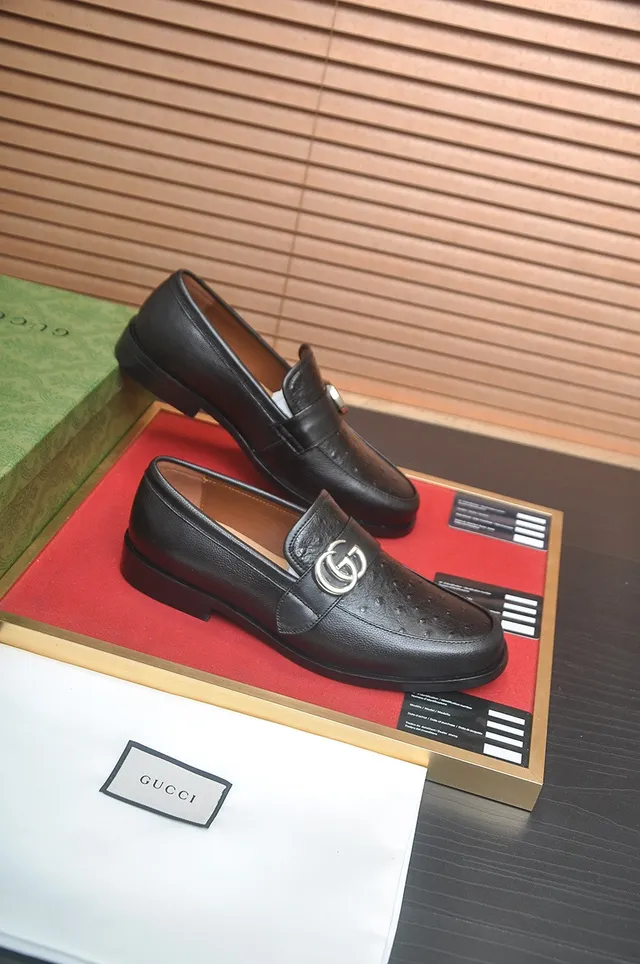 Gucci Horsebit 1955 Black Ostrich-Embossed Leather Loafers 6