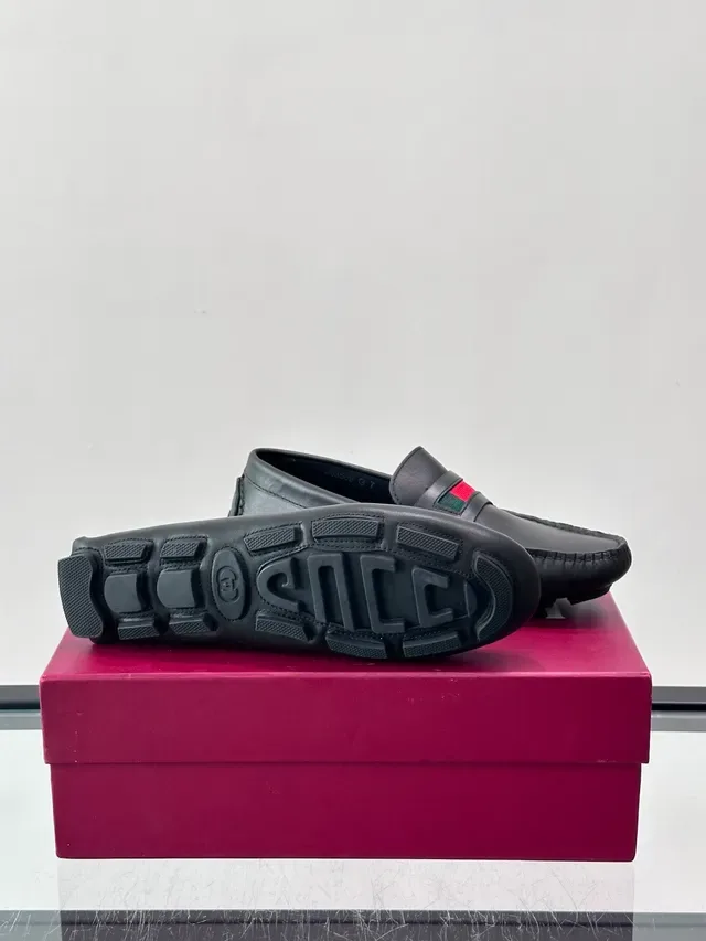 Gucci Horsebit 1955 Mocassin Noir Rouge Cuir Sangle Web Rayée 2