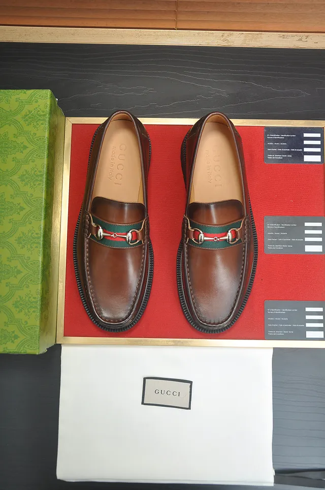 Gucci Horsebit 1955 حذاء لوفر جلد بني أسود بإبزيم 5