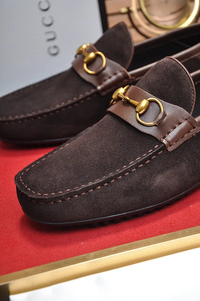 Gucci Horsebit 1955 বাদামি সuede লোফার 2
