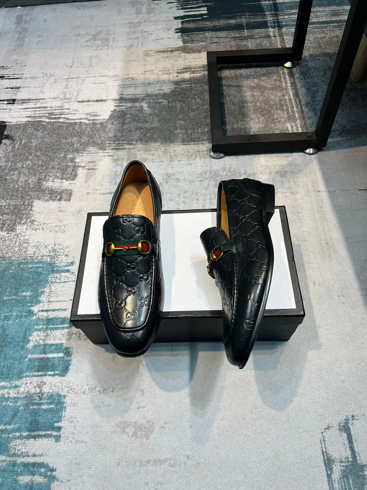 Gucci Horsebit 1955 Embossed GG Loafer de cuero negro 4