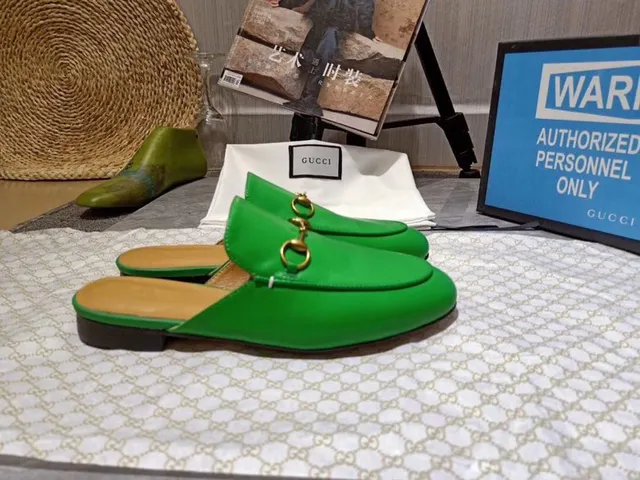Gucci Horsebit 1955 Green Leather Horsebit Loafers 7