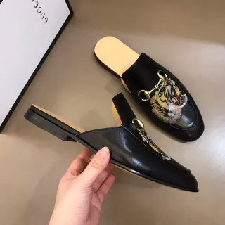 Gucci Horsebit 1955 老虎刺绣 黑色皮革 乐福鞋