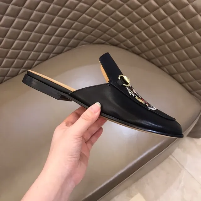 Gucci Horsebit 1955 Tiger Embroidery Black Leather Loafers 3