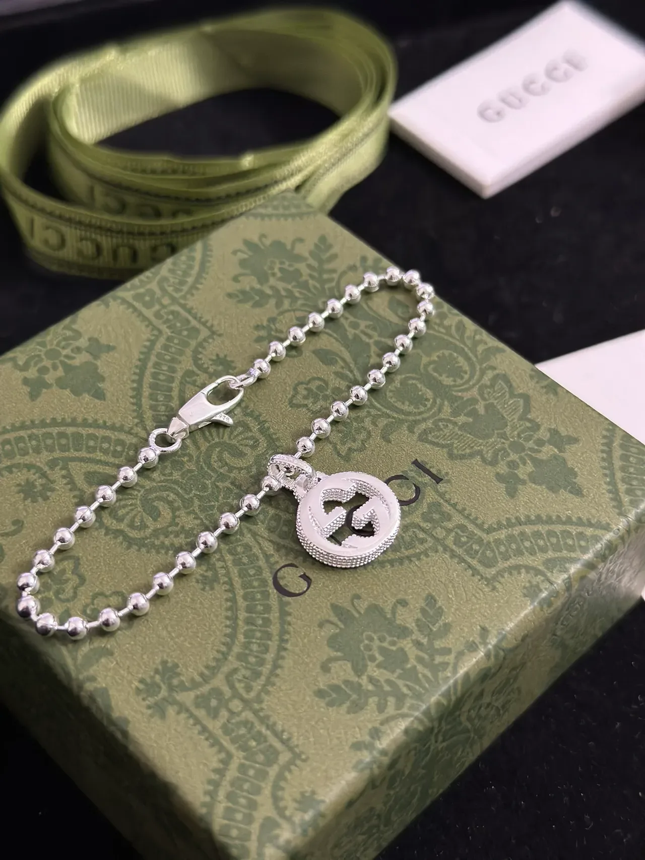 Gucci Interlocking G Pendente Corrente Bola Colar 5