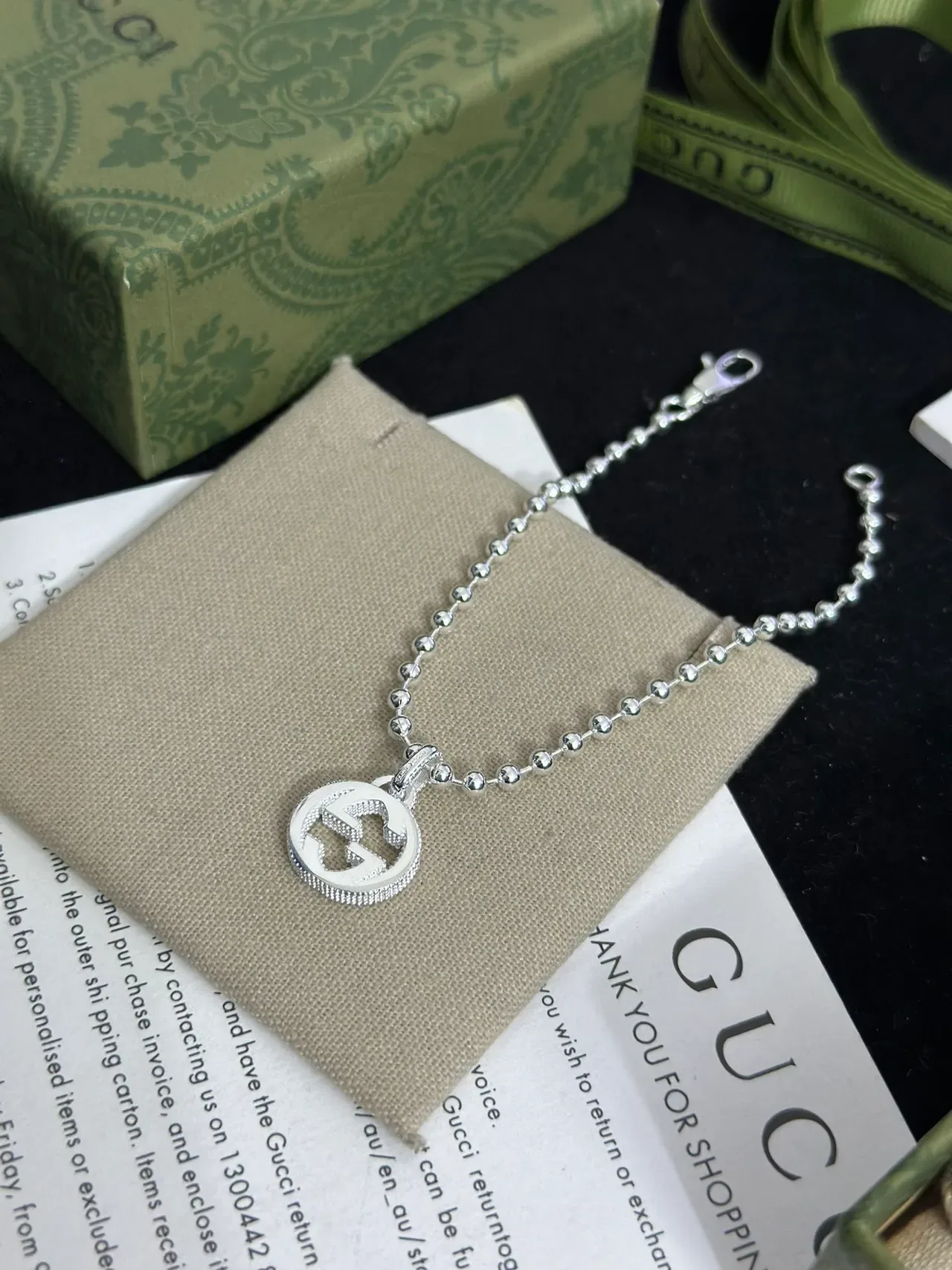 Gucci Interlocking G Pendente Corrente Bola Colar 9