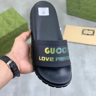Gucci Love Paradise 黑色渐变 Logo 拖鞋
