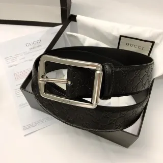 Gucci Ophidia Embossed GG काला चमड़े का बेल्ट