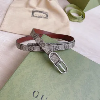 Gucci Ophidia Narrow GG Monogram हल्का भूरा और भूरा चमड़े का बेल्ट