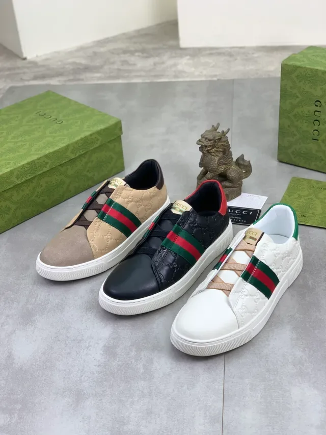 Gucci Screener 米色和灰褐色 Web Stripe 生活方式运动鞋 2