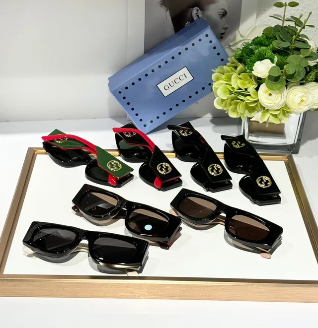 Gucci Screener কালো এবং লাল অ্যাসিটেট সানগ্লাস 3