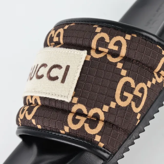 Gucci Screener GG Supreme Pantoufles marron et noir 6