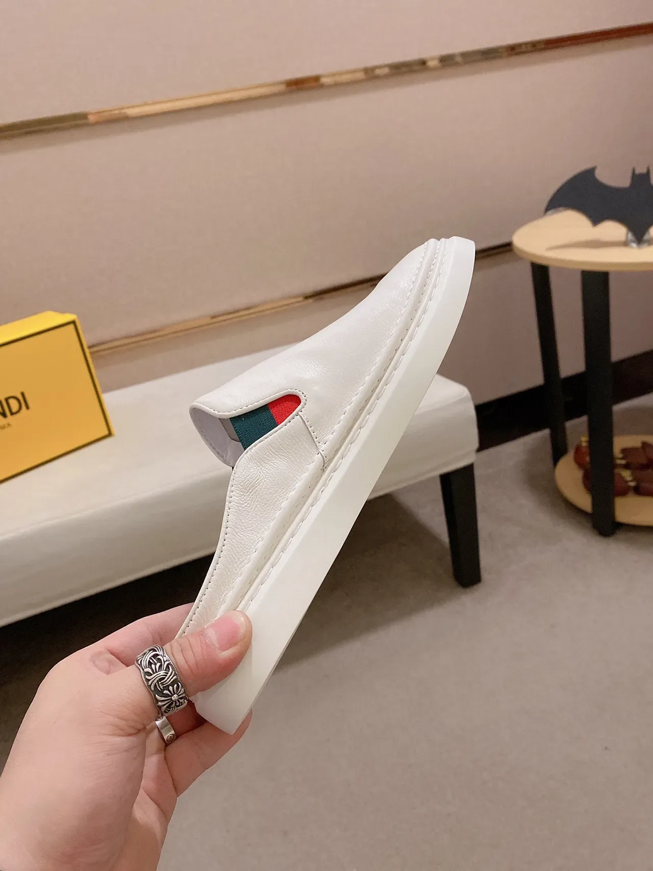 Mocasins Gucci Screener Mule Branco Vermelho Verde Web 7
