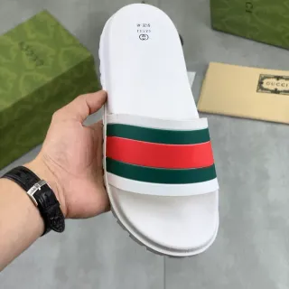 Gucci Screener 白色绿色红色 Web 条纹拖鞋
