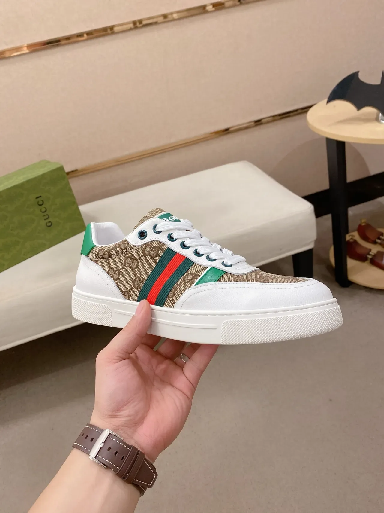 Gucci Tennis 1977 Beige GG Canvas y Cuero Blanco Zapatillas Lifestyle 4