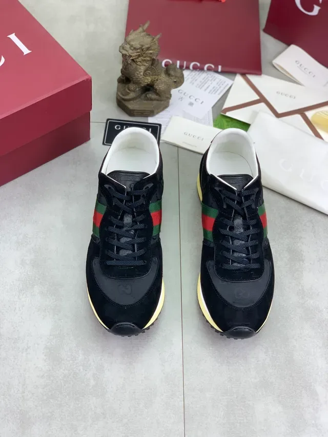 Gucci Tennis 1977 أسود أخضر أحمر ويب لايف ستايل سنيكرز 3