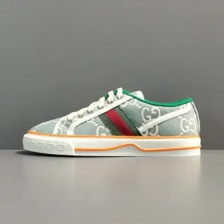 Gucci Tennis 1977 GG Monogram Canvas Web Stripe 生活方式运动鞋