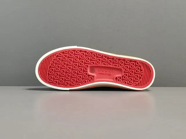Gucci Tennis 1977 GG Monogram Canvas Web Stripe Zapatillas Lifestyle 11