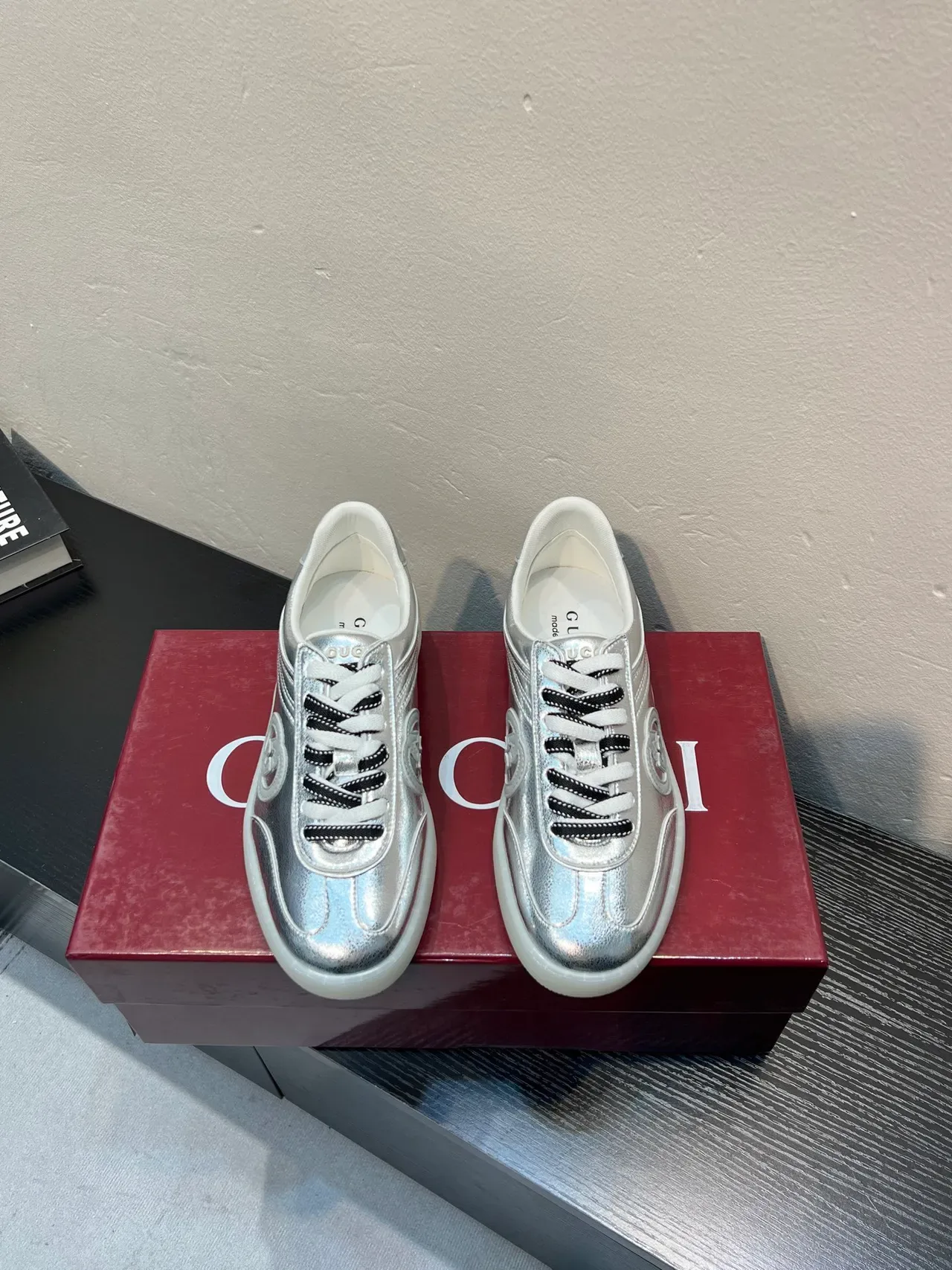 Gucci Tennis 1977 মেটালিক সিলভার লাইফস্টাইল স্নিকার 2