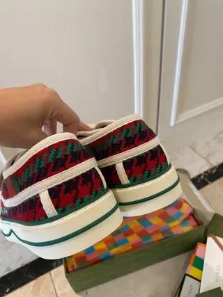 Gucci Tennis 1977 أحمر أخضر منقوش حزام فيلكرو أحذية أسلوب حياة 6