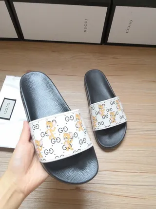 Gucci Tom & Jerry Print Slide Slippers 4