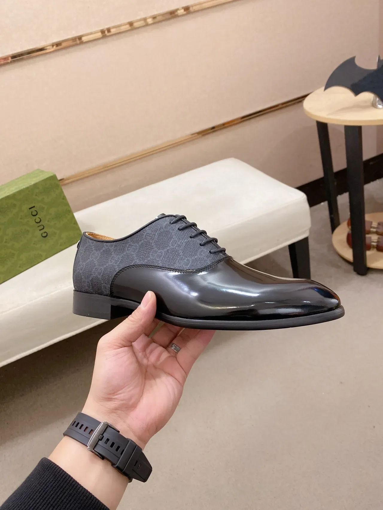 Gucci حذاء أكسفورد كاب تو بثونين 4