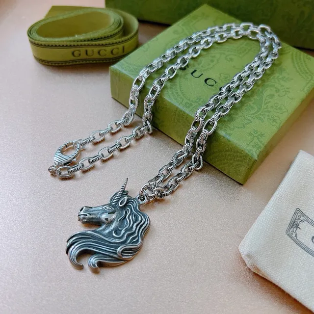 Gucci Unicorn Head Pendant Silver Chain Necklace 5