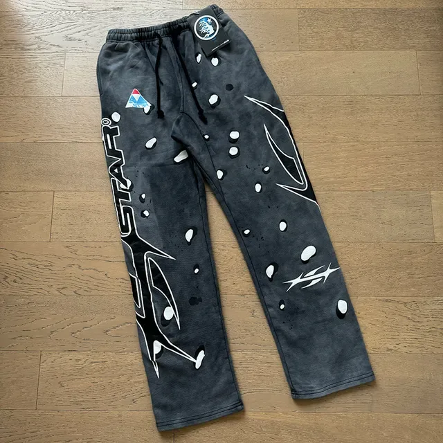 Hellstar Distressed Gris y Blanco con Estampa de Salpicadura chándal 12