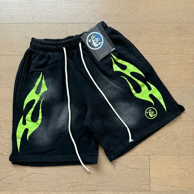 Hellstar 火焰图案印花黑色T恤 7