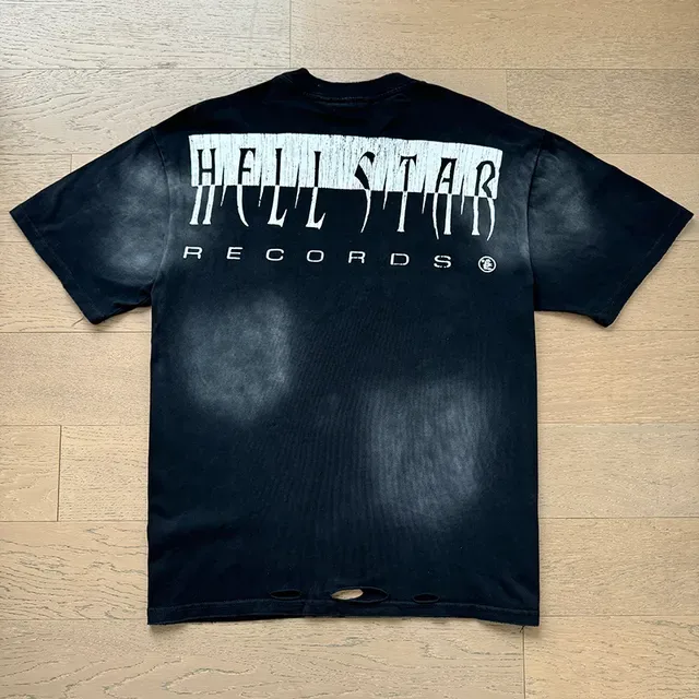 Hellstar ग्राफिक प्रिंट डबल-साइडेड टी-शर्ट 18