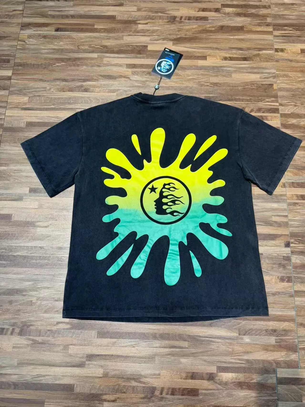 T-shirt graphique oversize acid wash noir Hellstar 8