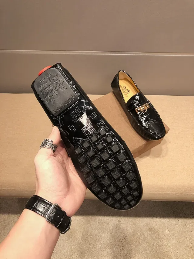 Hermès Black Gold Glossy Patent Leather Metal H-Buckle Loafer 4