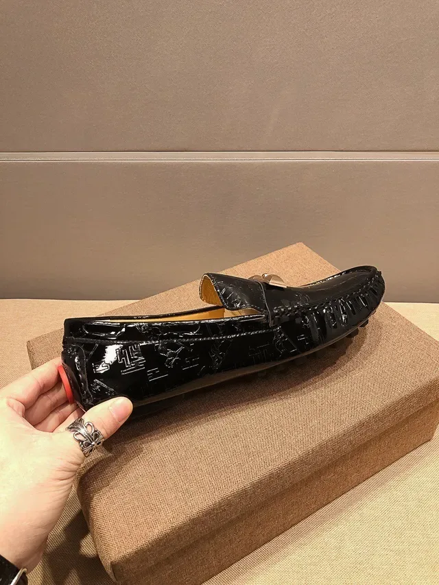 Hermès Black Gold Glossy Patent Leather Metal H-Buckle Loafer 7