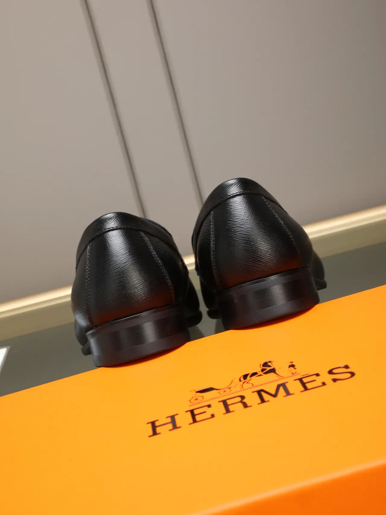 Hermès H Jour جلد أسود بنسيج H-Buckle حذاء لوفر 3
