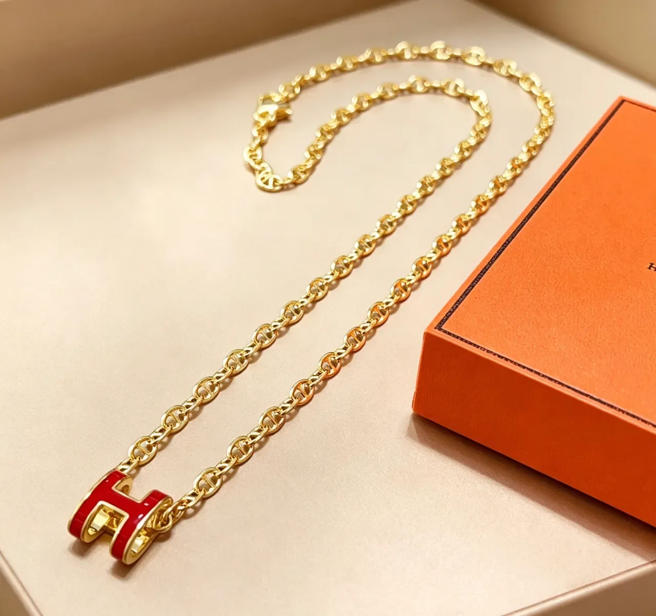 Hermès H Pendant Gold Red Mariner-Link Chain Enamel-Filled Necklace 2