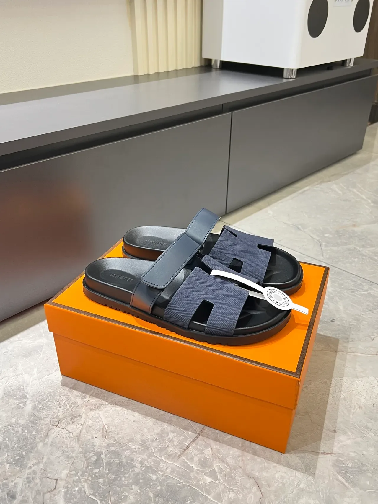 Hermès Oran Black Brown Double-Strap H-Motif Cutout Slippers 18