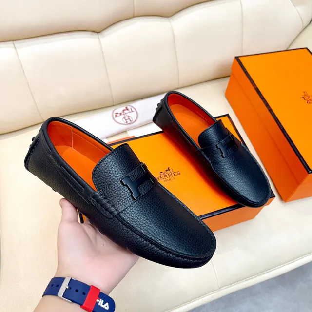 Hermès Oran Black Pebbled Leather H-Buckle Loafers 6