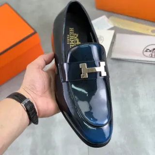 Hermès Oran 乐福鞋 海军蓝 漆皮 H-Buckle 套脚 乐福鞋