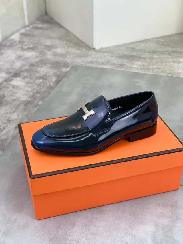 Hermès Oran लोफर أزرق بحري جلد لامع H-Buckle مُوحِّد لوفر 4