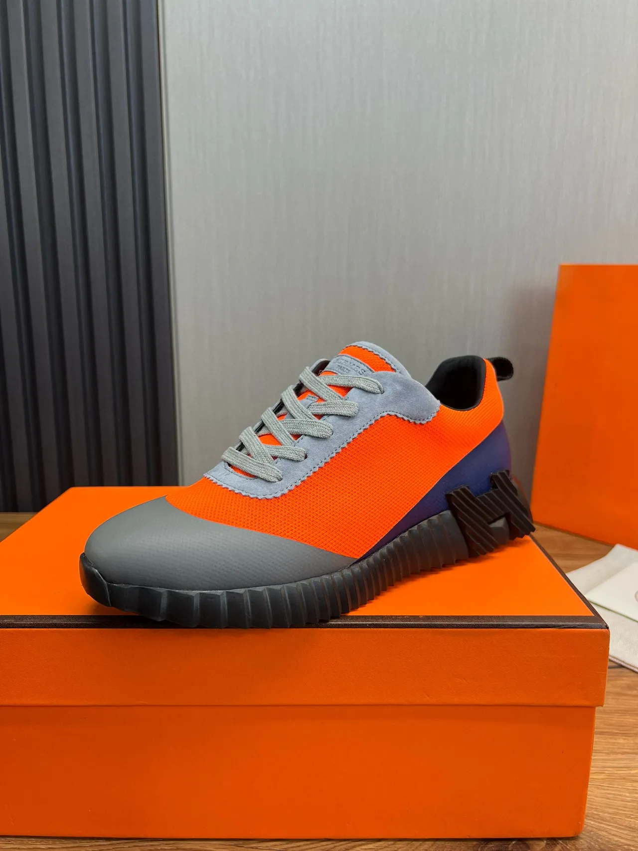 Hermès Oran Chaussures Chunky Orange Gris Noir 2