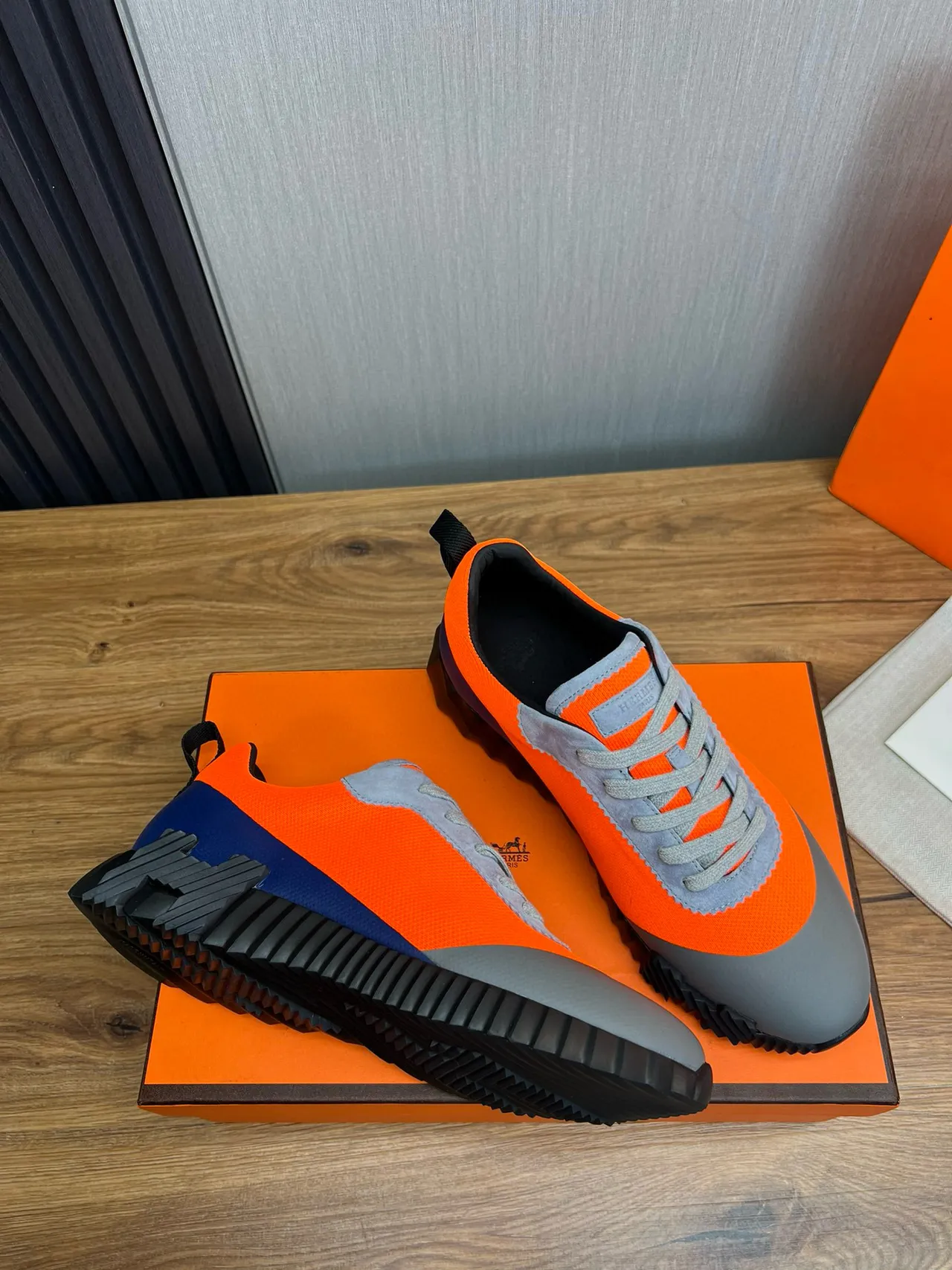 Hermès Oran Chaussures Chunky Orange Gris Noir 6