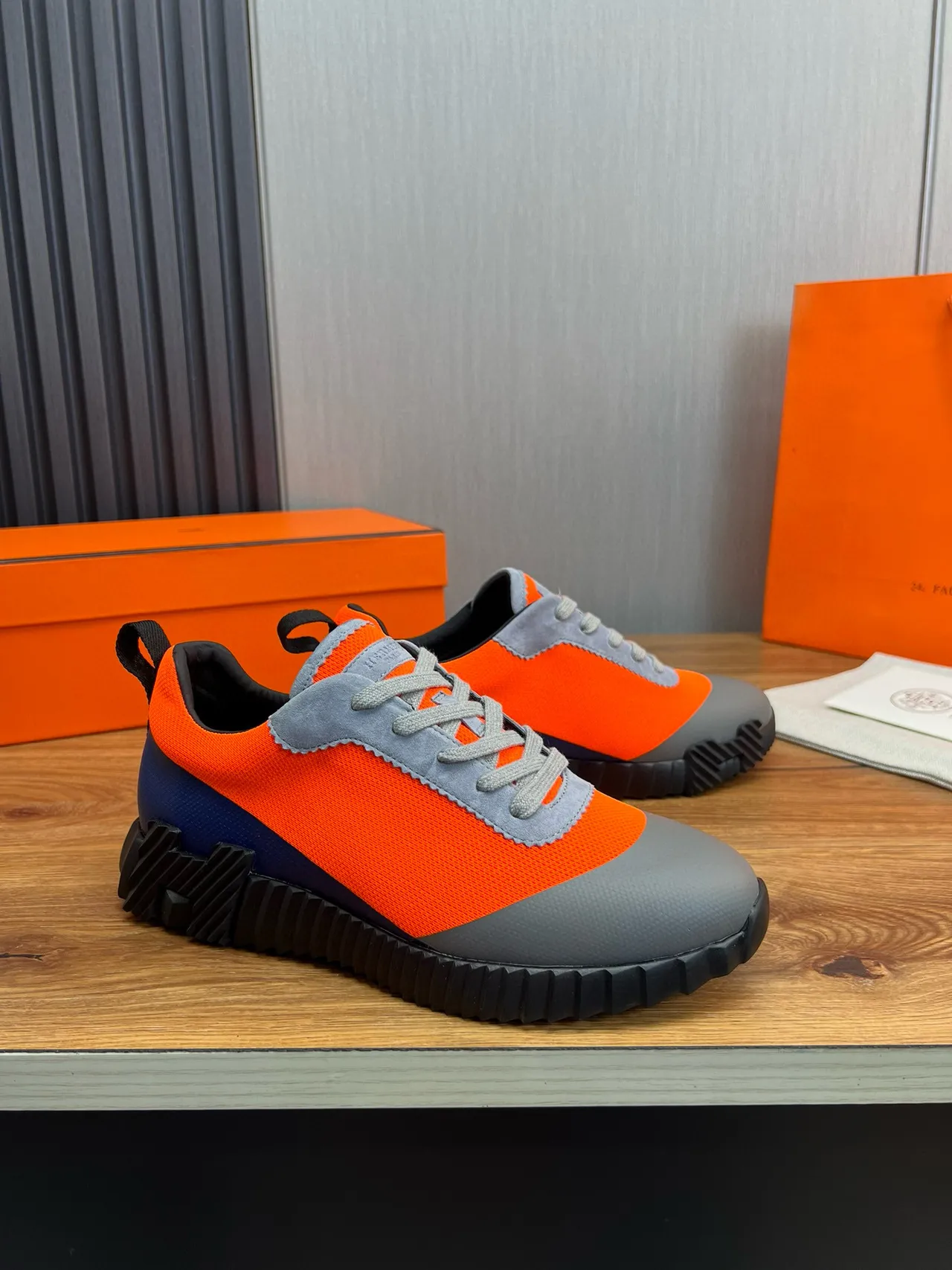 Hermès Oran Chaussures Chunky Orange Gris Noir 12
